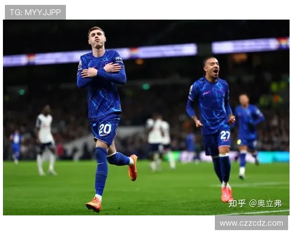 热刺俱乐部英超球衣历年款式与主客场分布