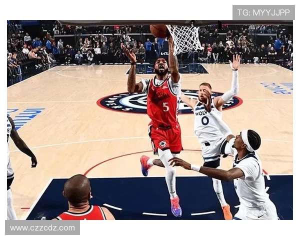 兰德尔表现低迷半场仅得4分球队陷入困境次节状态持续低迷 兰德尔表现低迷半场仅得4分球队陷入困境次节状态持续低迷